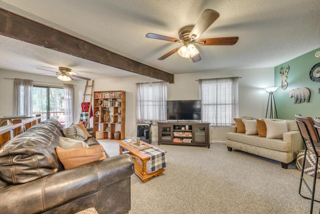 Ruidoso Home With Balcony About 16 Mi To Ski Apache! Exteriör bild